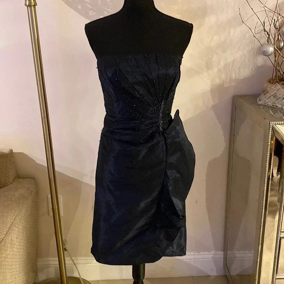 Tadashi Collection strapless dress size 2 - Picture 1 of 7